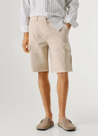 Pantalones cortos cargo de corte regular