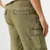Pantalones cortos cargo de corte regular Pantalones cortos cargo de corte regular