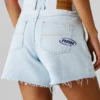 Pantalones cortos de denim rígido con corte en A