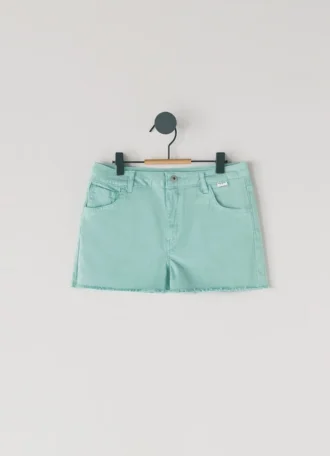 Pantalones cortos de sarga teñidos en prenda