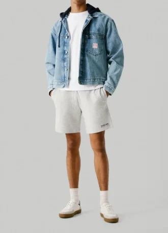 Pantalones cortos tipo bermuda de felpa de corte ajustado