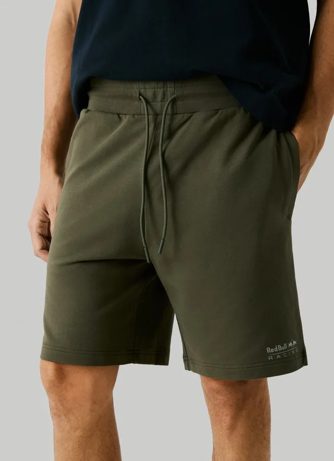 Pantalones cortos tipo bermuda de felpa de corte ajustado Pantalones cortos tipo bermuda de felpa de corte ajustado