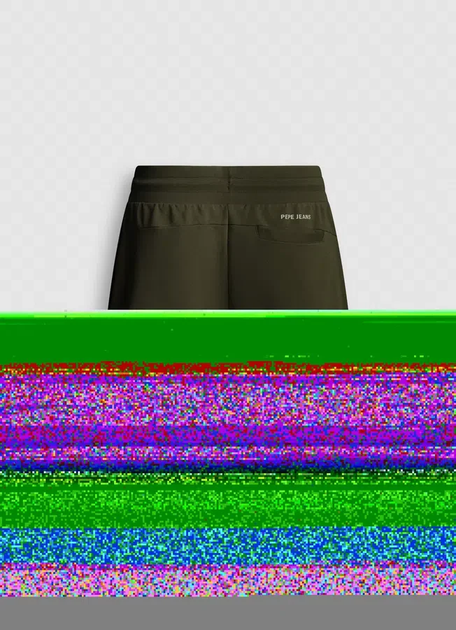 Pantalones cortos tipo bermuda de felpa de corte ajustado Pantalones cortos tipo bermuda de felpa de corte ajustado