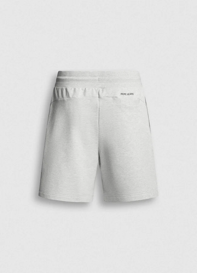 Pantalones cortos tipo bermuda de felpa de corte ajustado Pantalones cortos tipo bermuda de felpa de corte ajustado