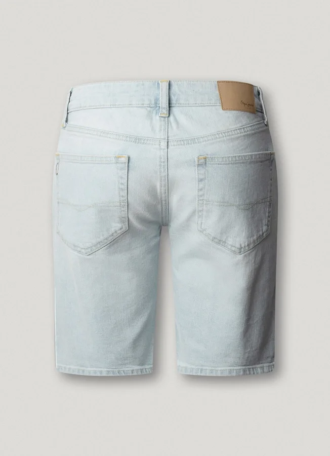 Pantalones cortos vaqueros de corte ajustado Pantalones cortos vaqueros de corte ajustado