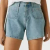 Pantalones cortos vaqueros de corte regular Pantalones cortos vaqueros de corte regular