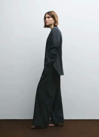 Pantalones de rayas anchas