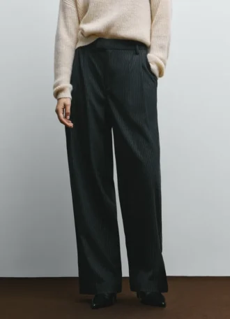 Pantalones de rayas anchas
