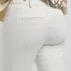 Pantalones elásticos de corte acampanado