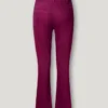 Pantalones elásticos de corte acampanado