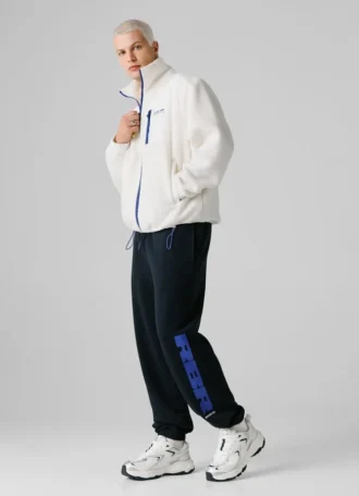 Pantalones jogger de corte holgado
