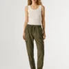 Pantalones jogger de corte holgado