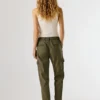 Pantalones jogger de corte holgado