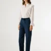 Pantalones rectos con cinturón Pantalones rectos con cinturón