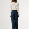 Pantalones rectos con cinturón Pantalones rectos con cinturón
