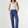 Pantalones rectos con estampado de cachemira Pantalones rectos con estampado de cachemira