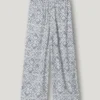 Pantalones rectos con estampado floral