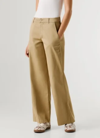 Pantalones rectos de talle medio
