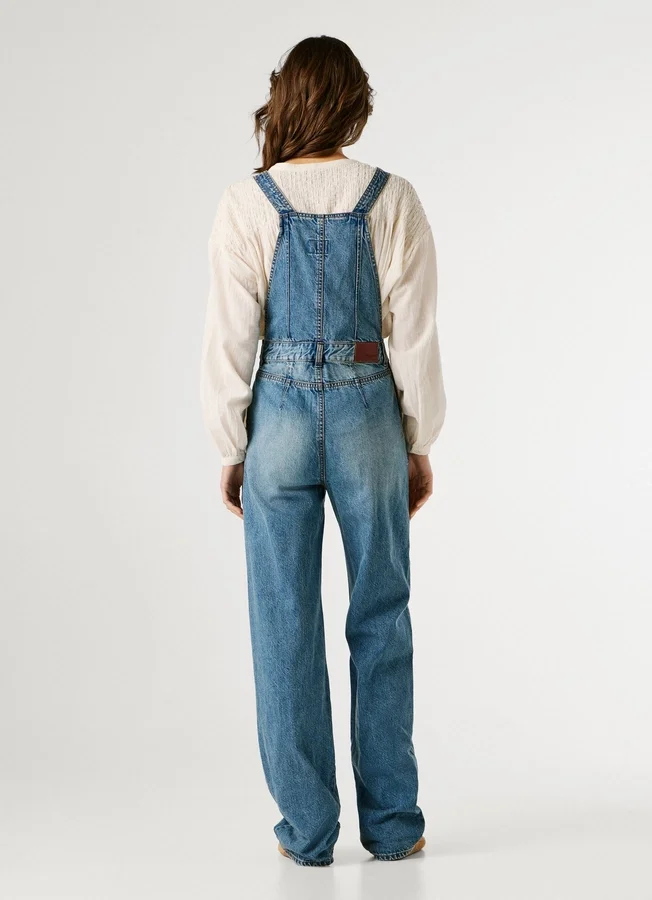 Peto largo de denim de corte regular Peto largo de denim de corte regular