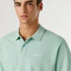Polo de piqué teñido en prenda Polo de piqué teñido en prenda