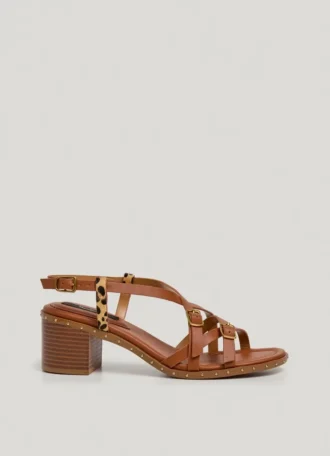 Sandalias con detalles de estampado animal