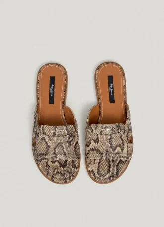 Sandalias con estampado animal