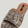 Sandalias con estampado animal