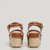 Sandalias de cuña con cierre de hebilla