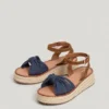Sandalias de cuña con tiras cruzadas Sandalias de cuña con tiras cruzadas