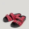Sandalias planas con doble hebilla Sandalias planas con doble hebilla