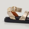 Sandalias planas con tiras cruzadas Sandalias planas con tiras cruzadas