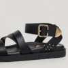 Sandalias planas con tiras cruzadas Sandalias planas con tiras cruzadas