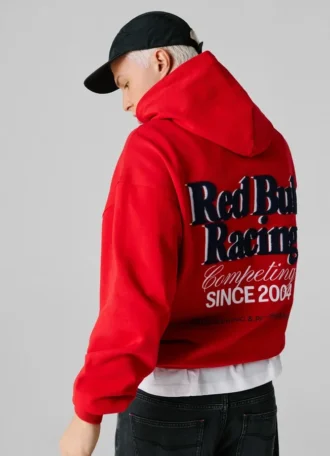 Sudadera con capucha de corte holgado