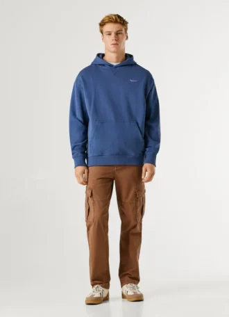 Sudadera con capucha y logotipo
