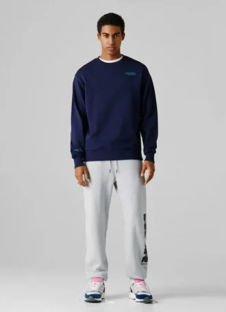 Sudadera de cuello redondo y corte recto