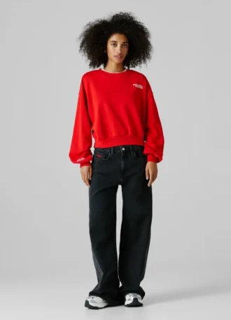 Sudadera de cuello redondo y corte recto