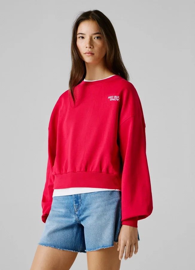 Sudadera de cuello redondo y corte recto Sudadera de cuello redondo y corte recto