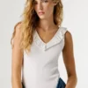 Top de cuello en V con ribete Top de cuello en V con ribete