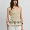 Top de lino con cuello halter Top de lino con cuello halter