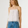 Top de tirantes con detalles calados