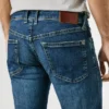 Vaqueros de corte ajustado y talle bajo – Hatch Vaqueros de corte ajustado y talle bajo – Hatch