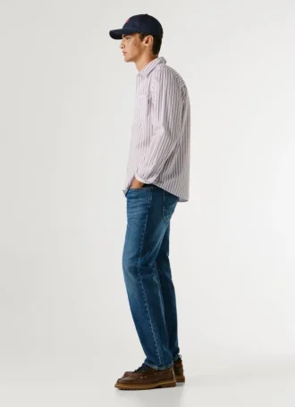 Vaqueros de corte recto y talle medio – Cash Vaqueros de corte recto y talle medio – Cash