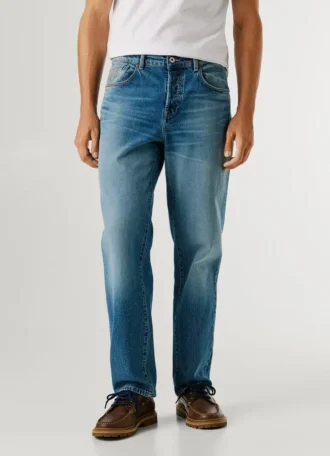Vaqueros de corte recto y talle medio – Dalston