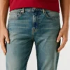 Vaqueros de talle medio y corte ajustado – Hatch Vaqueros de talle medio y corte ajustado – Hatch