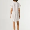 Vestido corto con encaje