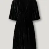 Vestido corto de terciopelo