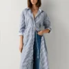 Vestido midi a rayas Vestido midi a rayas