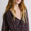 Vestido midi con estampado de rayas