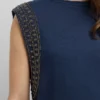 Vestido mini sin mangas Vestido mini sin mangas