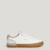 Zapatillas clásicas con detalles de ante Zapatillas clásicas con detalles de ante